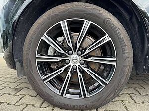Volvo  T8 Inscription Recharge Plug-In Hybrid AWD