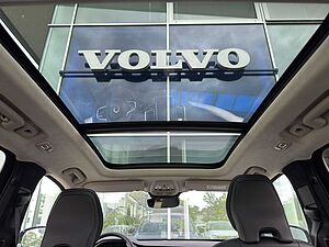 Volvo  B5 Diesel Ultimate Dark AWD