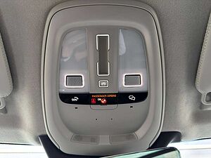 Volvo  B5 Diesel Ultimate Dark AWD