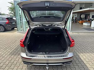 Volvo  T6 R-Design Plug-In Hybrid AWD