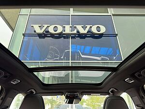 Volvo  T6 R-Design Plug-In Hybrid AWD