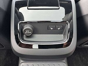 Volvo  T6 R-Design Plug-In Hybrid AWD