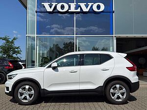 Volvo  T3 Momentum Geartronic 2WD