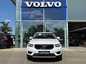 Volvo  T3 Momentum Geartronic 2WD