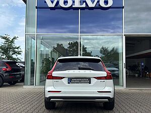 Volvo  B5 Ultimate Bright AWD