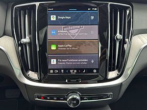Volvo  T6 Plus Dark Recharge Plug-In Hybrid AWD