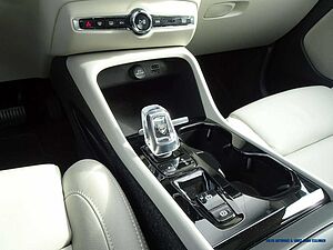 Volvo  T3 Geartronic Inscription