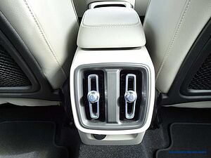 Volvo  T3 Geartronic Inscription