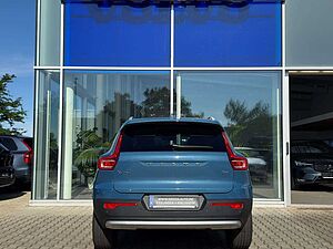 Volvo  B4 Core 2WD