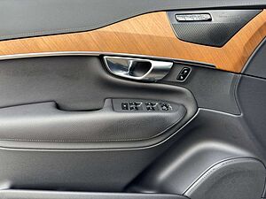 Volvo  T8 Inscription Recharge Plug-In Hybrid AWD