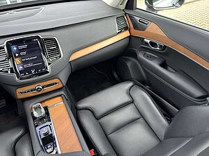 Volvo  T8 Inscription Recharge Plug-In Hybrid AWD