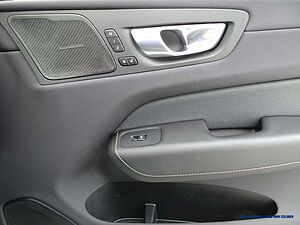 Volvo  T6 AWD Recharge Geartronic R-Design
