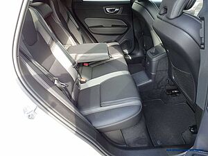 Volvo  T6 AWD Recharge Geartronic R-Design