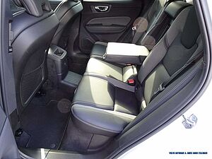Volvo  T6 AWD Recharge Geartronic R-Design