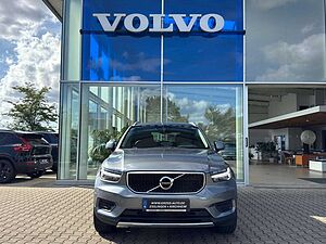 Volvo  D4 Momentum AWD