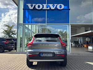 Volvo  D4 Momentum AWD
