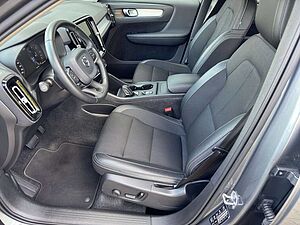 Volvo  D4 Momentum AWD