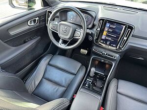 Volvo  T5 R-Design AWD