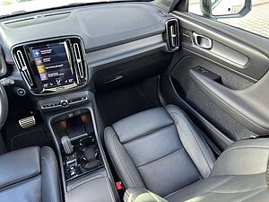 Volvo  T5 R-Design AWD