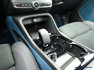 Volvo  AWD Twin Motor Pure Electric Ultimate