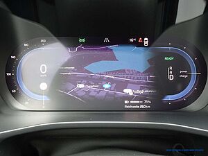 Volvo  AWD Twin Motor Pure Electric Ultimate