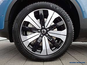 Volvo  AWD Twin Motor Pure Electric Ultimate