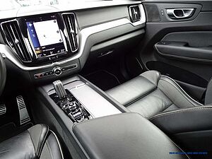 Volvo  B5 AWD Geartronic R-Design