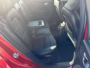 Volvo  T5 Plus Dark Plug-In Hybrid