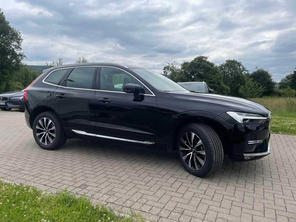 Volvo  XC60 Plus, B4 AWD Mild-Hybrid, Diesel, Bright