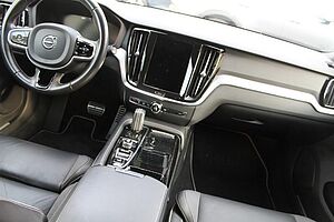 Volvo  T6 AWD Plug-in Hybrid