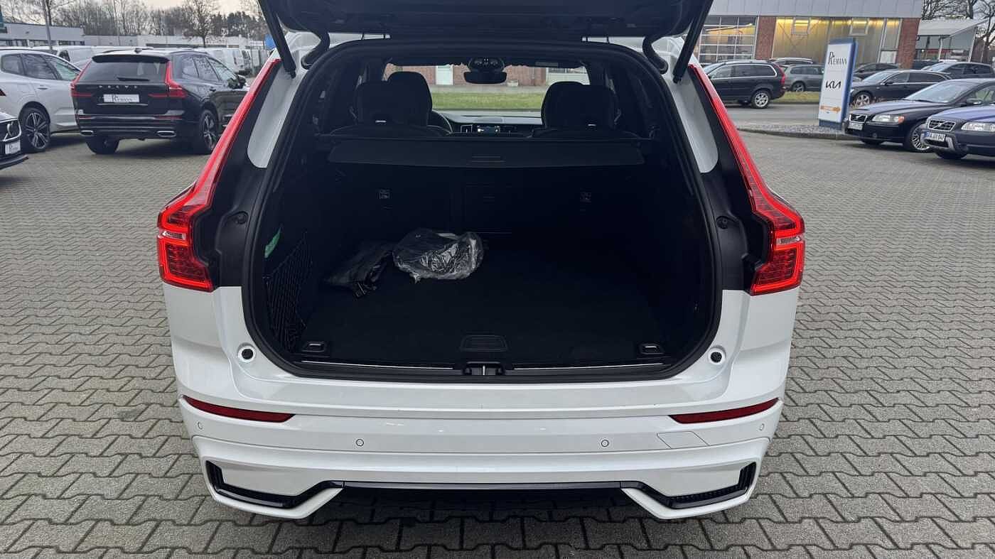 Volvo  R Design Recharge + Connect Edition-Paket