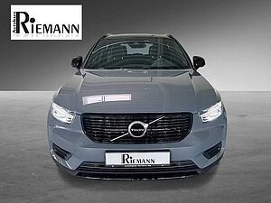 Volvo  R Design Recharge + Parkassistenz-Paket