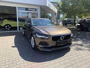 Volvo  Momentum