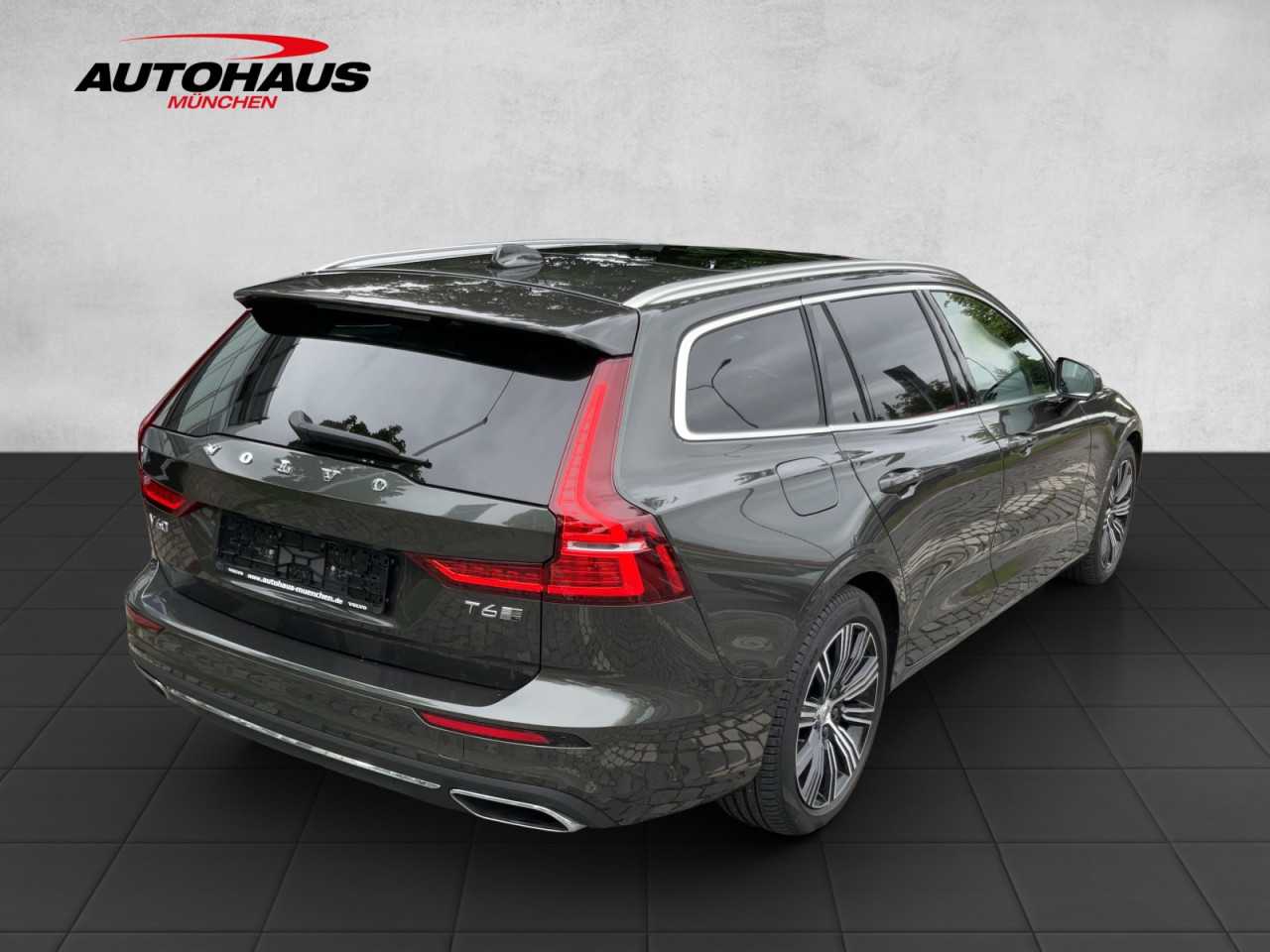 Volvo  V60 Inscription Plug-In Hybrid AWD