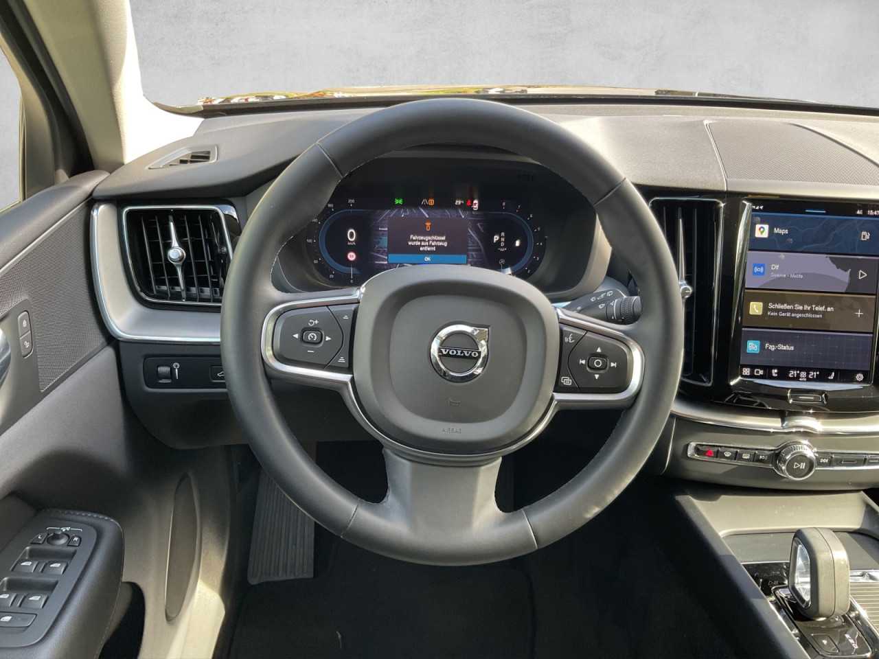 Volvo  XC 60 Momentum Pro 2WD