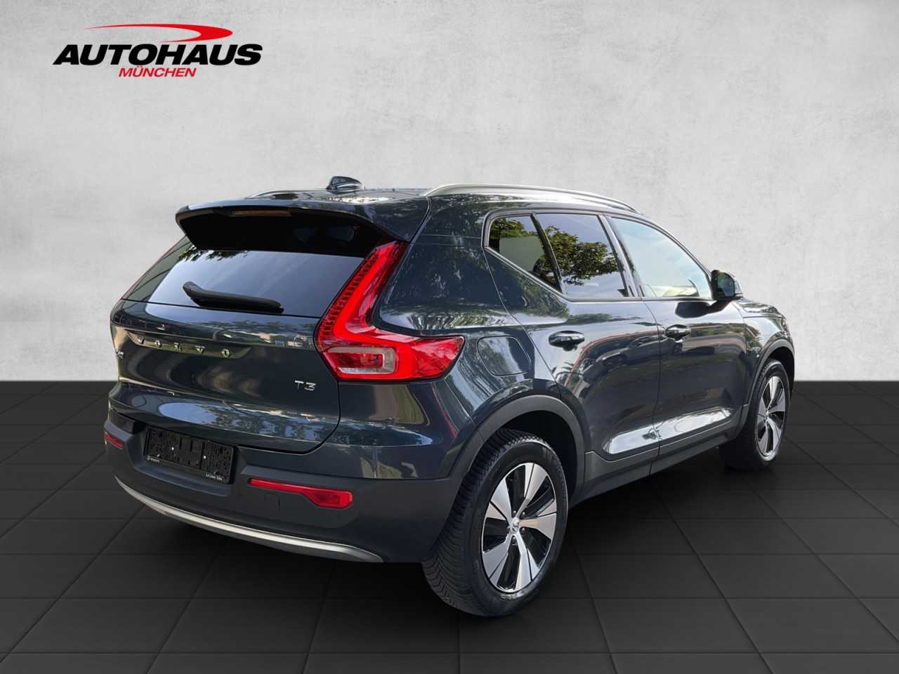 Volvo  XC 40 Momentum Pro 2WD