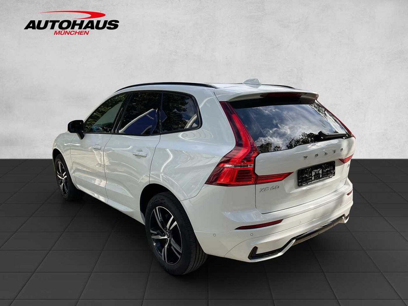 Volvo  XC 60 R Design 2WD