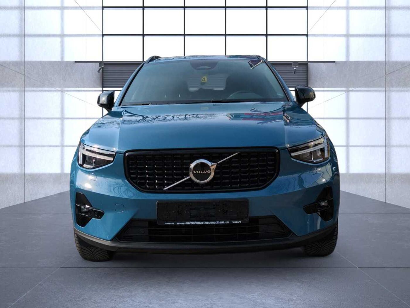 Volvo  XC40