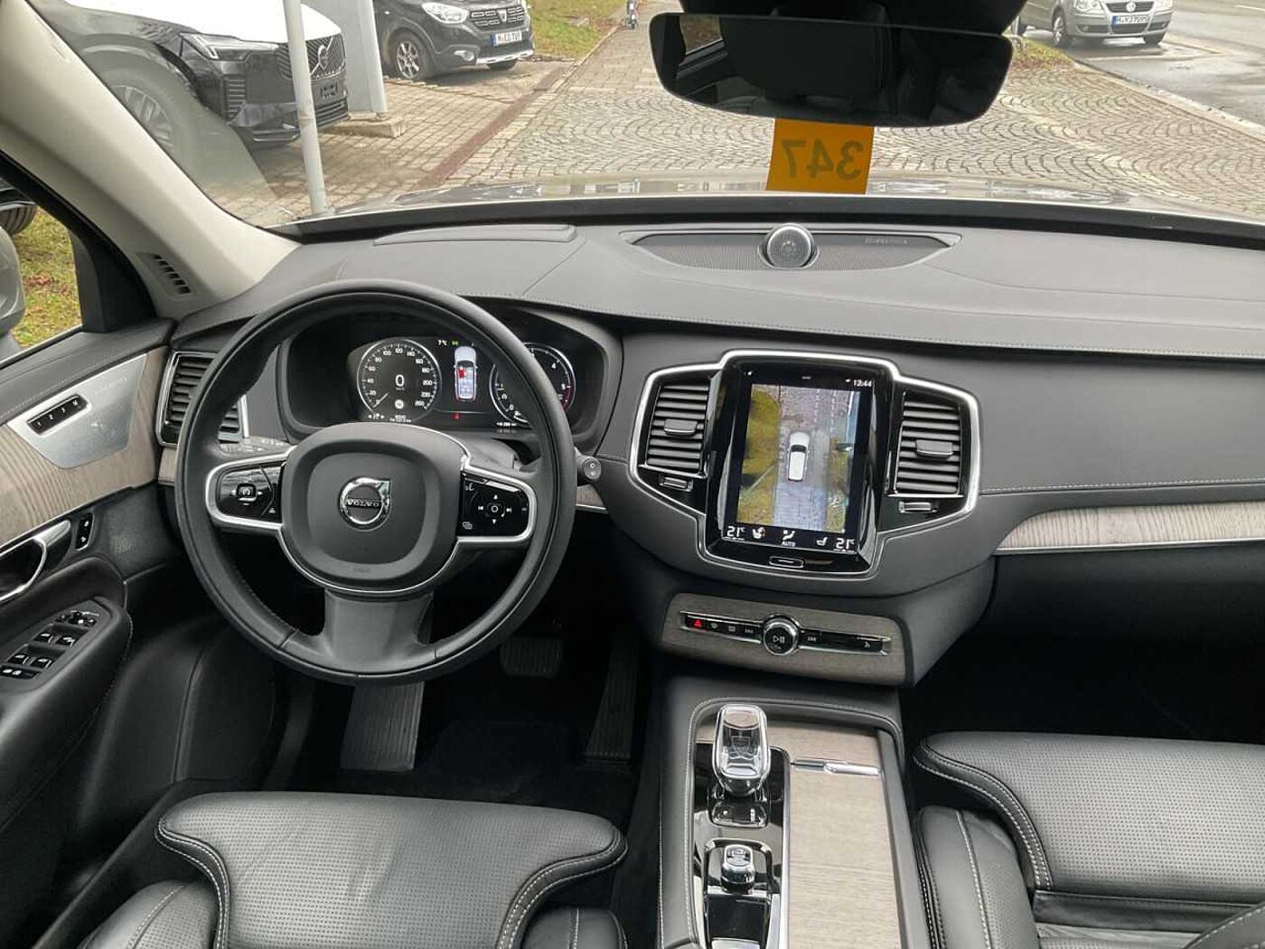 Volvo  XC90