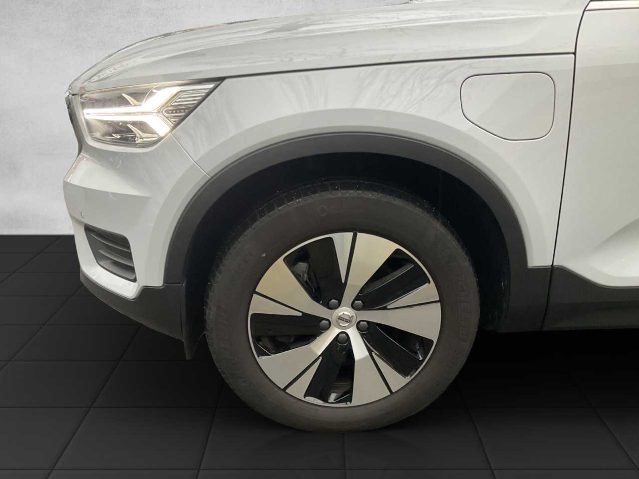 Volvo  XC 40 Inscription Expression Recharge Plug-In Hybr