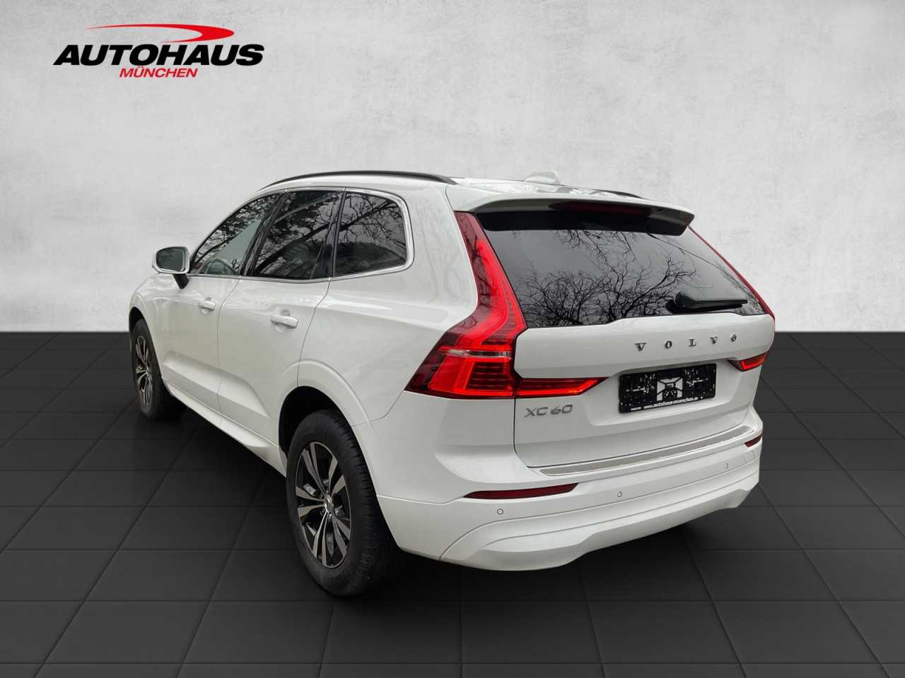 Volvo  XC 60 Momentum Pro 2WD