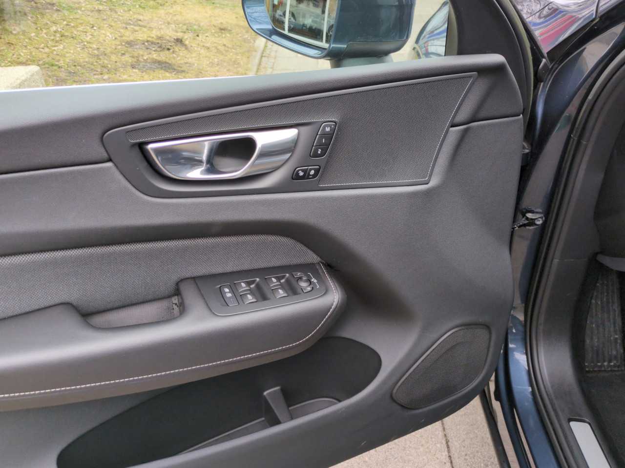 Volvo  XC60