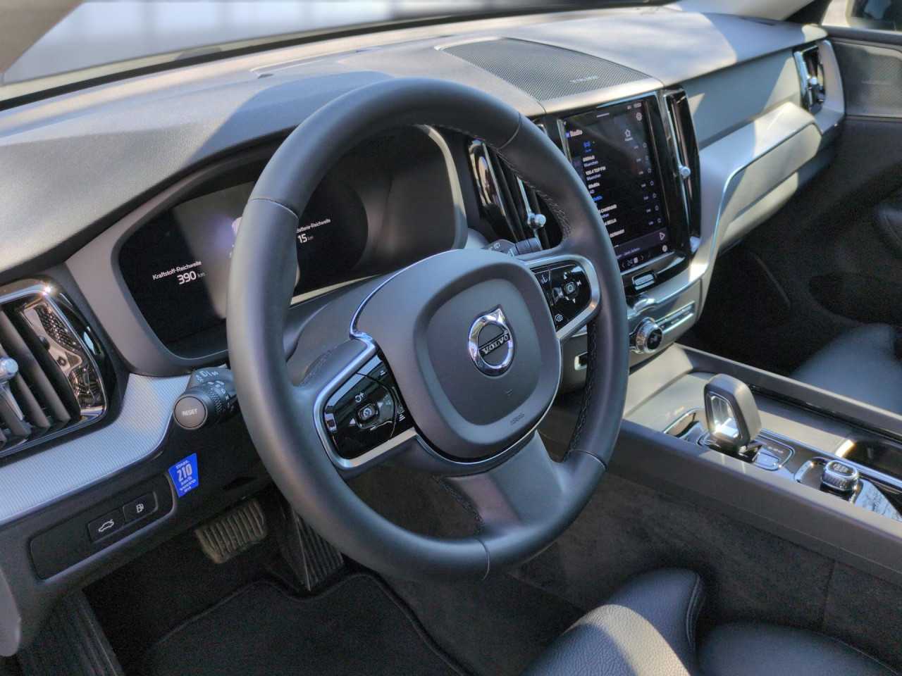 Volvo  XC60