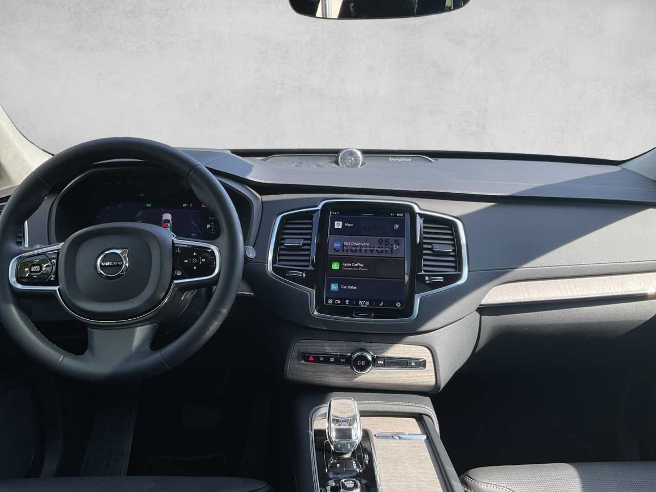 Volvo  XC90
