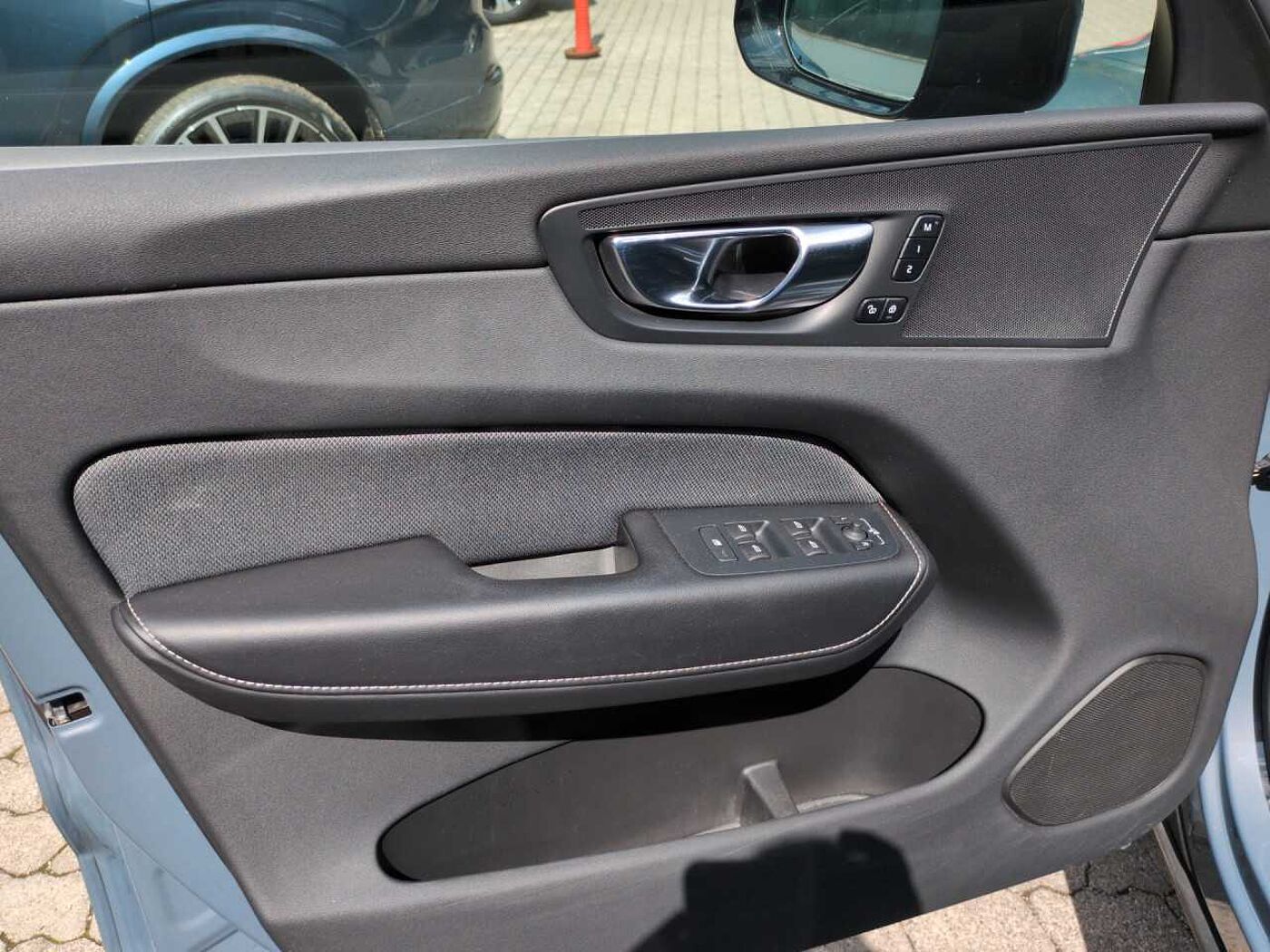 Volvo  XC60