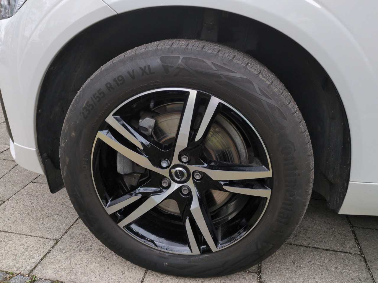Volvo  XC60