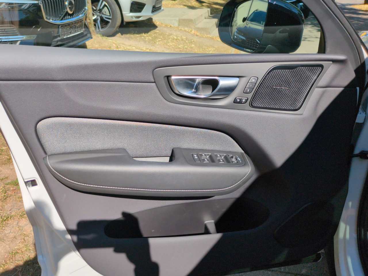Volvo  XC60