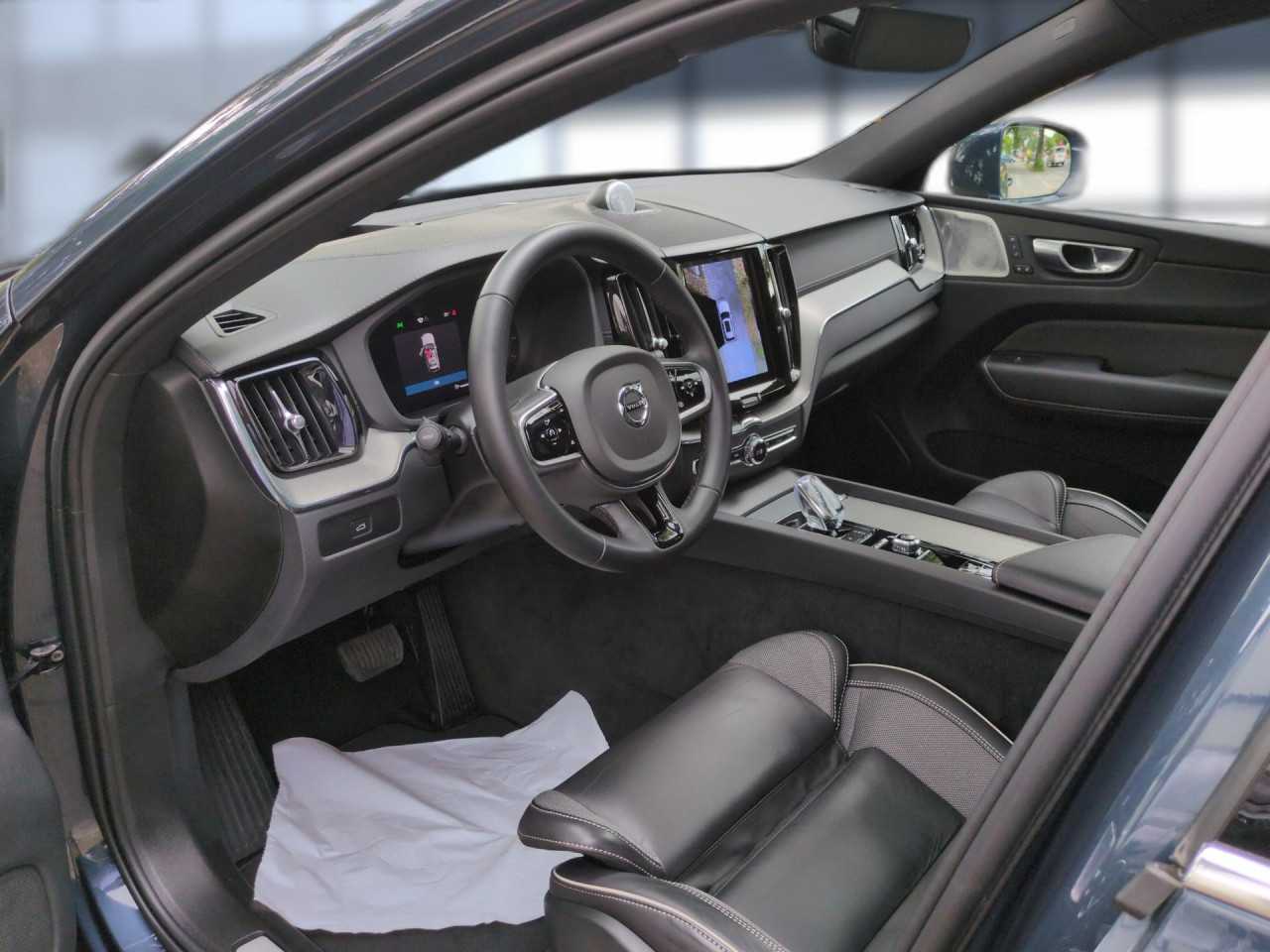Volvo  XC60