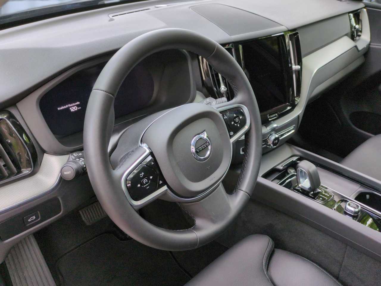 Volvo  XC60
