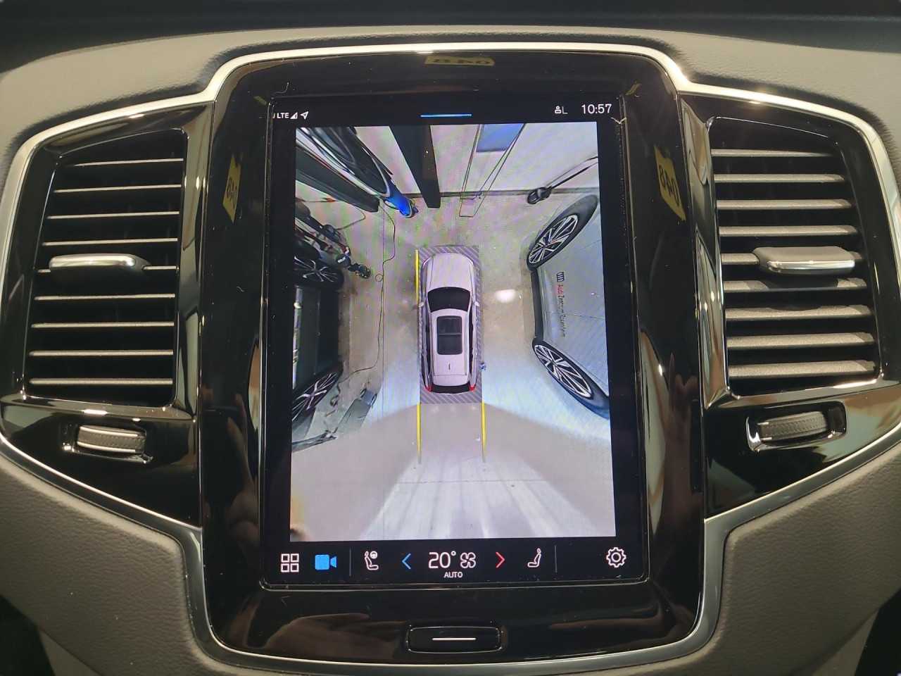 Volvo  XC90